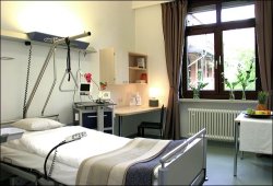 Patientenzimmer Reiterhose entfernen Kassel